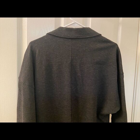CAbi #994 Lisbon Topper Jacket Cardigan Ponte Coat Sweater Gray Women's Small - Picture 7 of 8
